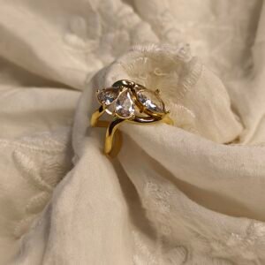 The Bloom Ring – Crystal Cluster in Gold Finish