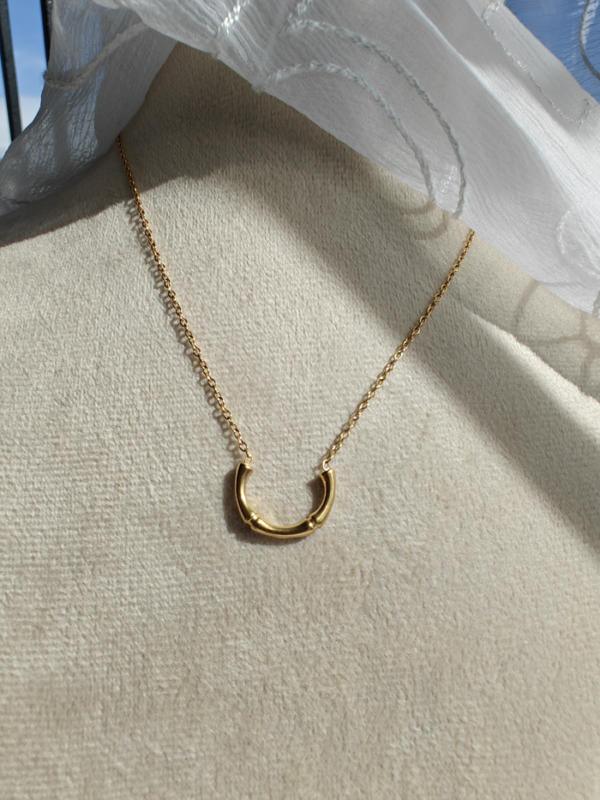 HALF MOON NECKLACE