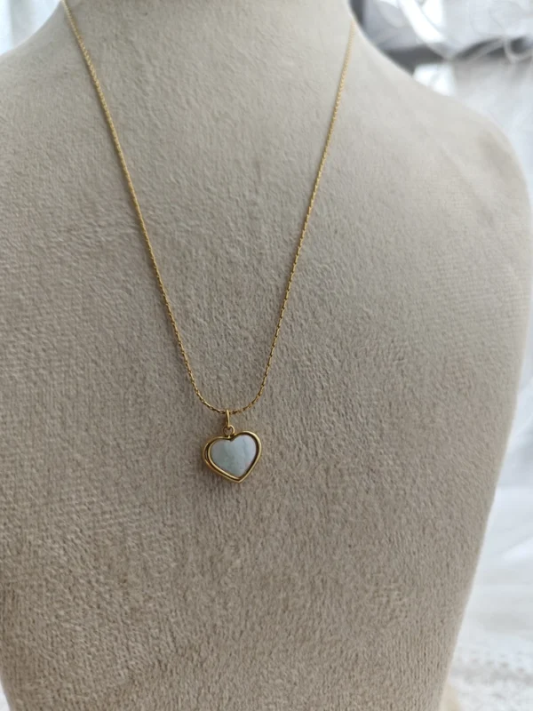 WHITE TINY HEART  NECKLACE