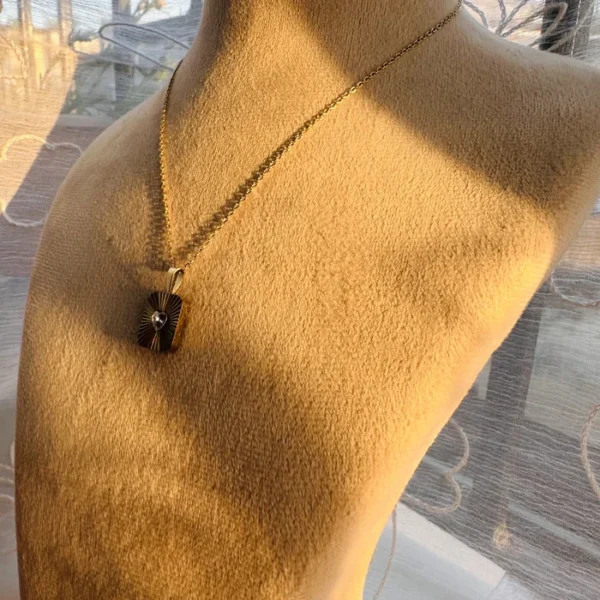 SUN TONE NECKLACE