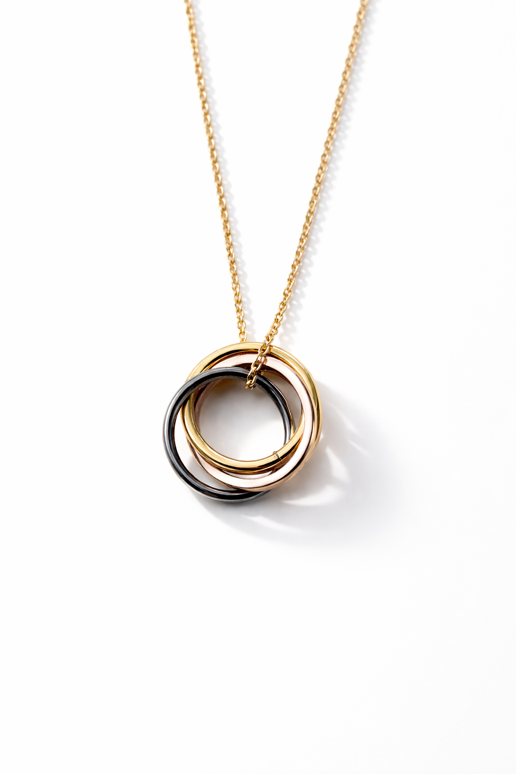 THREE METAL NECKLACE