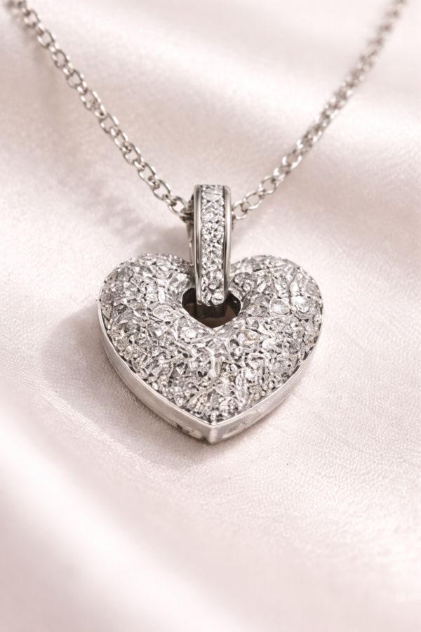 CUTE HEART DIAMOND NECKLACE, RHODIUM FINISH
