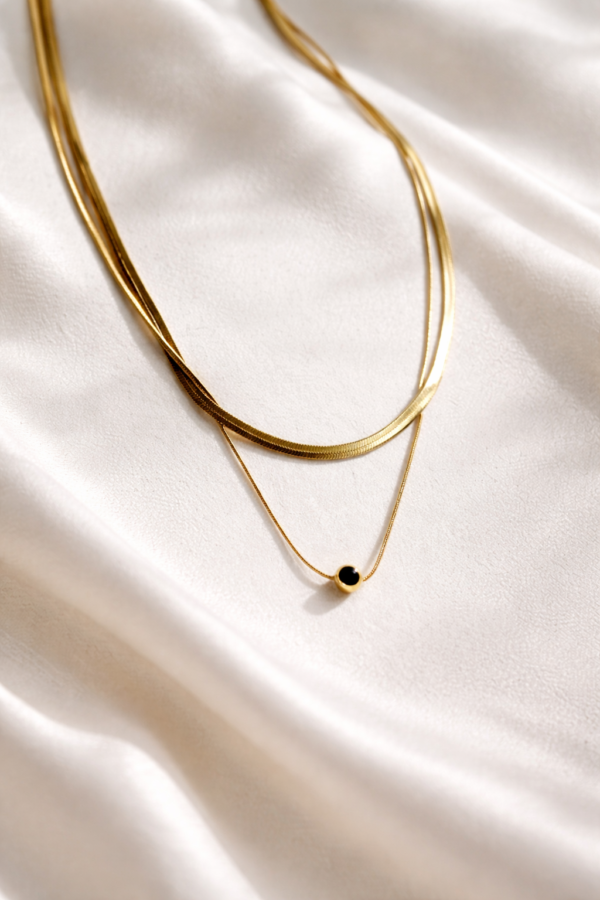 SNAKE DOUBLE LAYER STUD BLACK NECKLACE