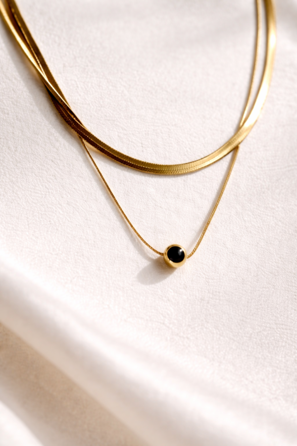 SNAKE DOUBLE LAYER STUD BLACK NECKLACE