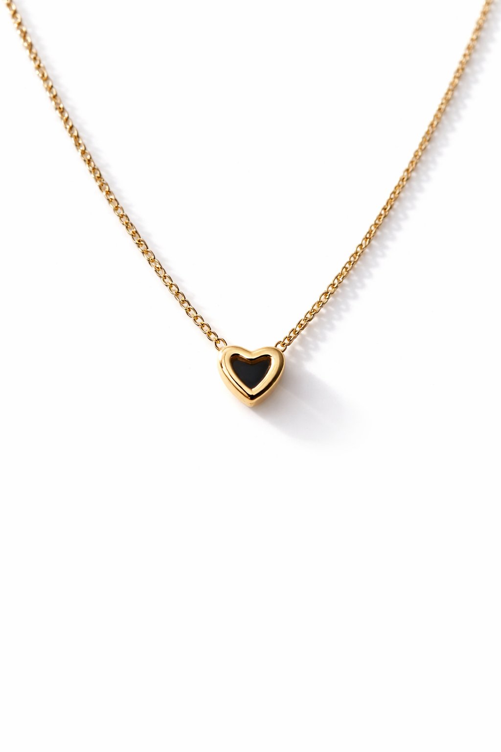 SKARRA TINY HEART NECKLACE