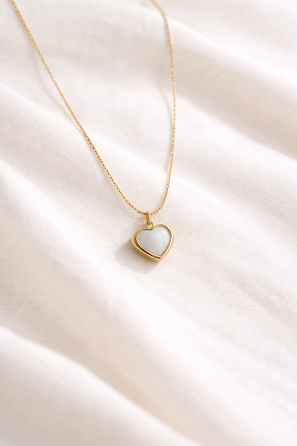 WHITE TINY HEART  NECKLACE