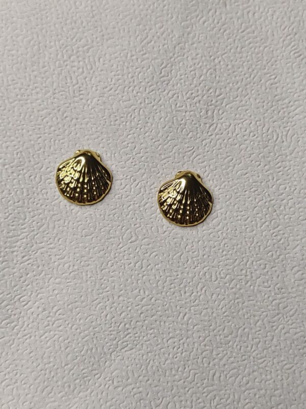 WhatsApp Image 2025-07-07 at 18.43.23_9ebc69c9 Zara Gold Shell Stud Earrings