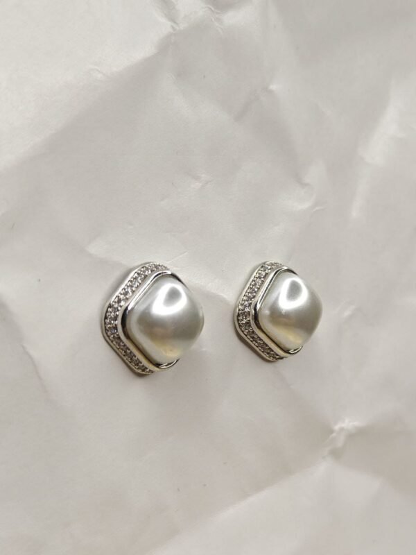 Classic Pearl Cushion Stud Earrings